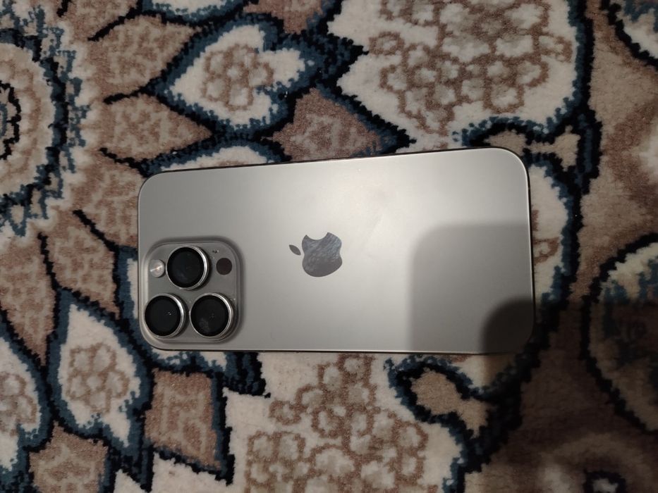 Iphone 15 pro sotiladi.