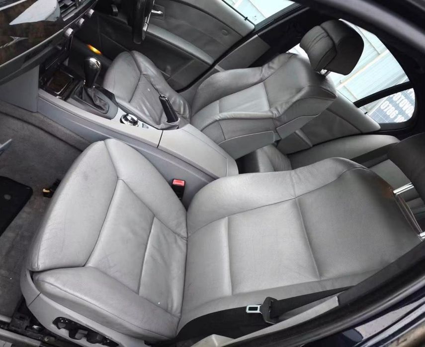Dezmembrez BMW 530d E60 3.0D 231cp,automat,M PACK,Interior Confort,Plafon negru M,jante 17