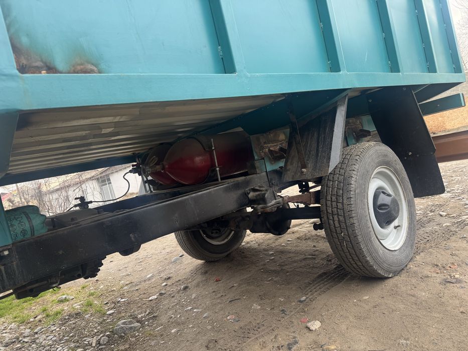 Уаз сотилади срочно