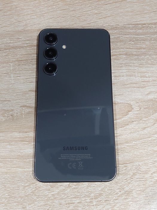 Продам самсунг с24 Фе s24 fe
