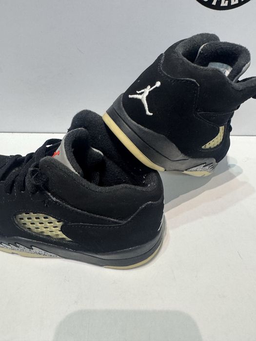 Детски маратонки NIKE AIR JORDAN  5 RETRO . Номер  26