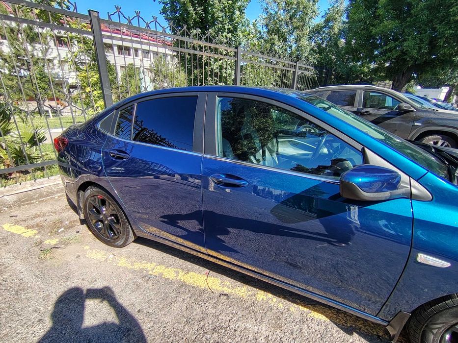 Продается Chevrolet Onix Premier 1 позиция
