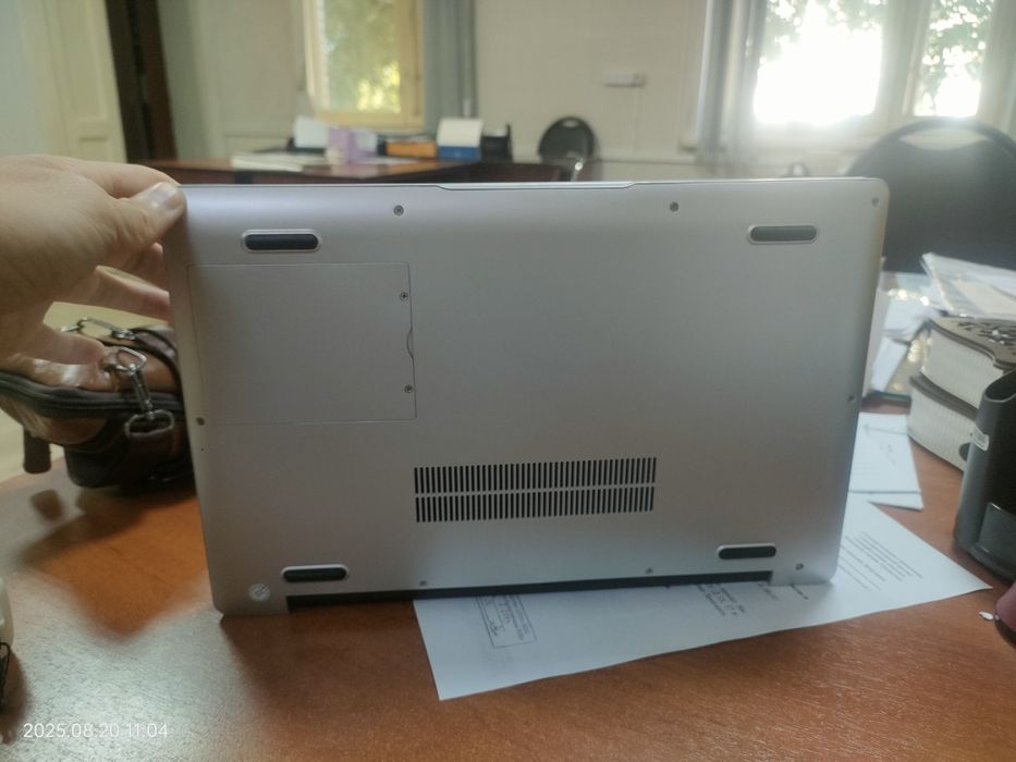 Продается ноутбук в отличном состоянии