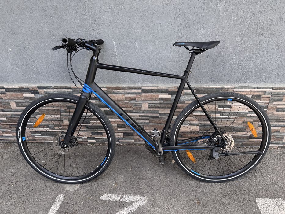 Bicicleta trekking de oras Cube SL Road Race 28