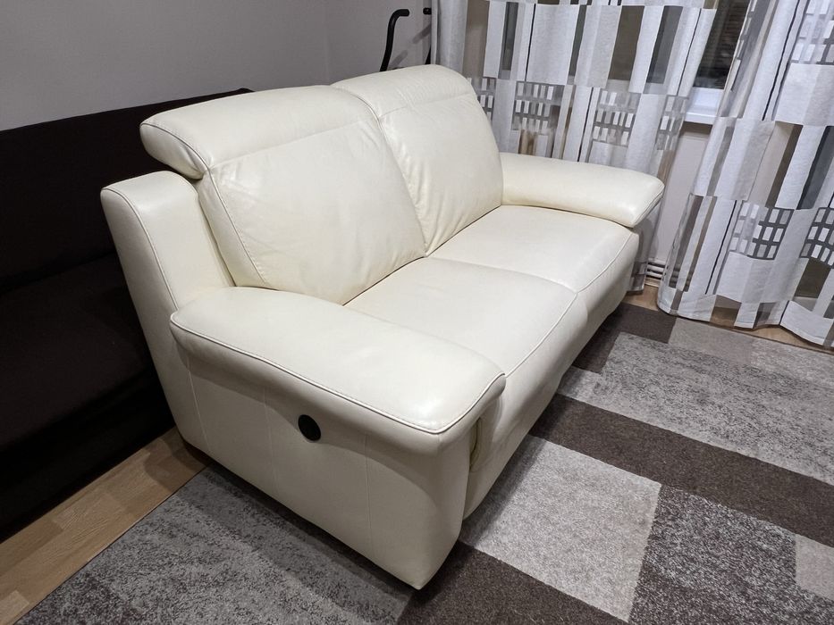 Canapea 2 locuri electrica cu recliner Mobexpert