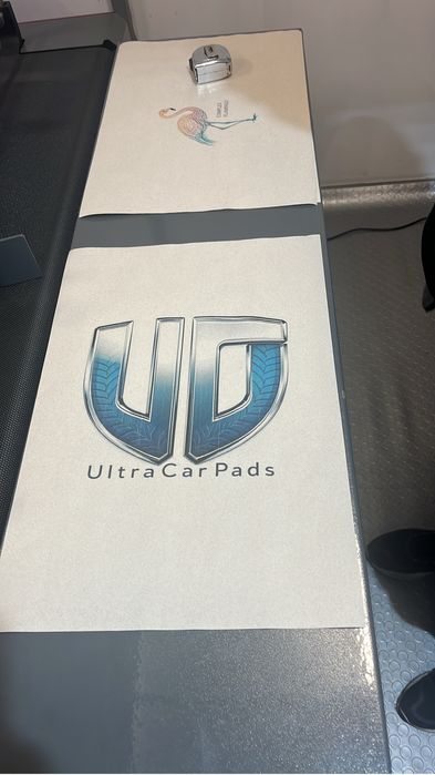 UltraCarPads стелки за автомобил – персонализирани с ваш дизайн!