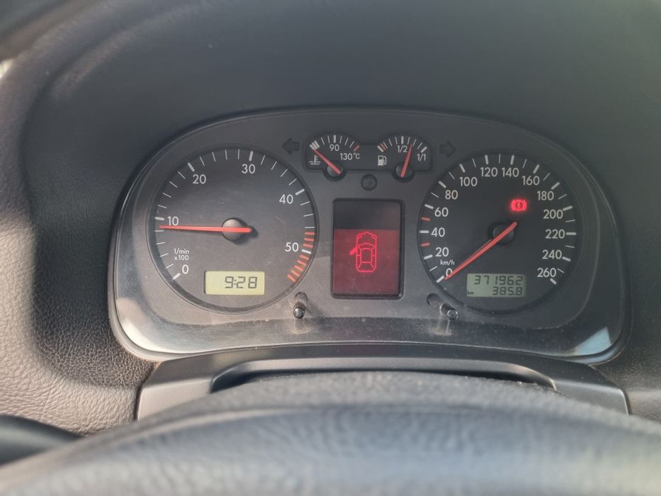Vând Golf 4 1.9 131cp