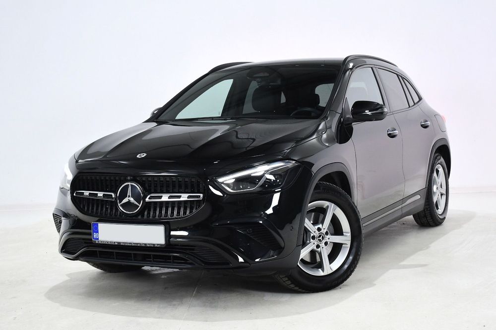 Mercedes-Benz GLA Mercedes-Benz GLA 180 Mild-Hibrid /  2024 / Full Led / Distr