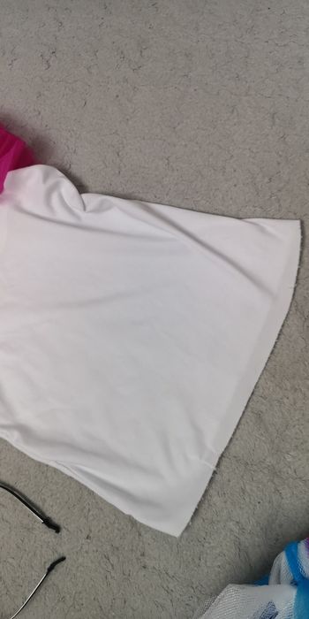 Продам Костюм для девочки