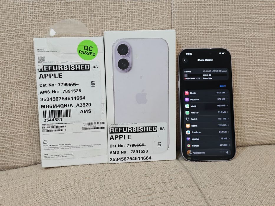 iPhone 17 Lavender 256GB 0 Cicluri Refurbished