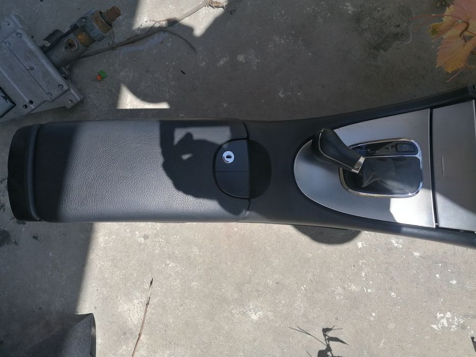 Подлакътник Mercedes CLK W209 / Мерцедес ЦЛК