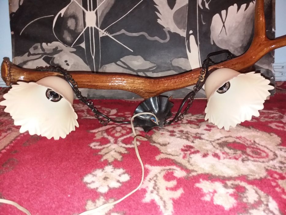 Candelabru din coarne de cerb