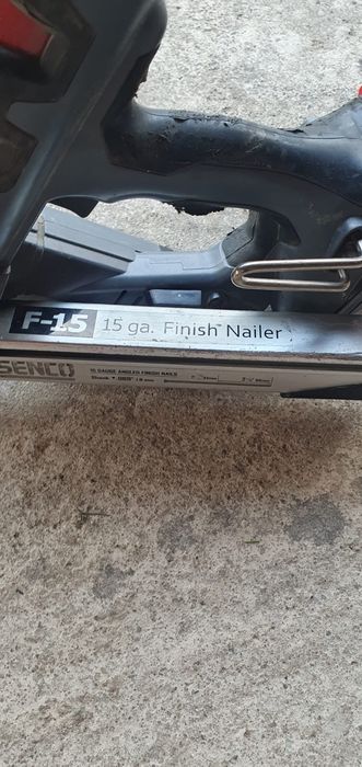 Pistol cuie de finisaj Senco FN65DA