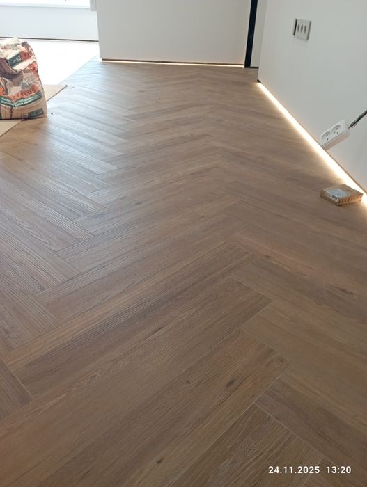 Плотник, гипсокартон, ламинат.