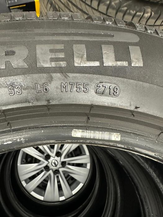 Anvelope iarna 215/60R17 Pirelli SottoZero winter