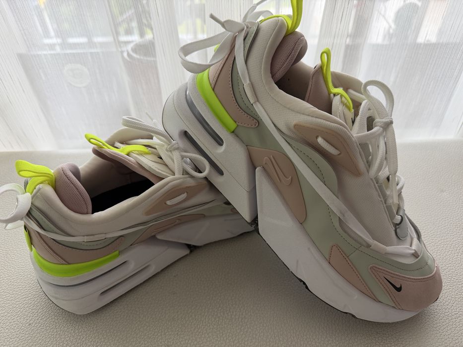 Vand Nike Air Max Furyosa