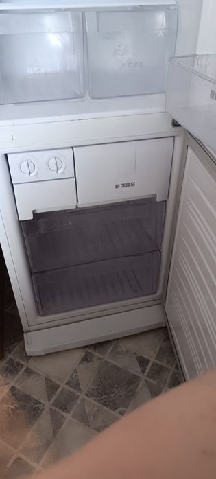 Продам холодильник Самсунг 40000