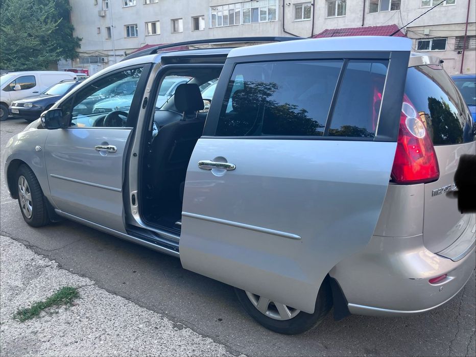 Vand Mazda 5, minibus, an 2700