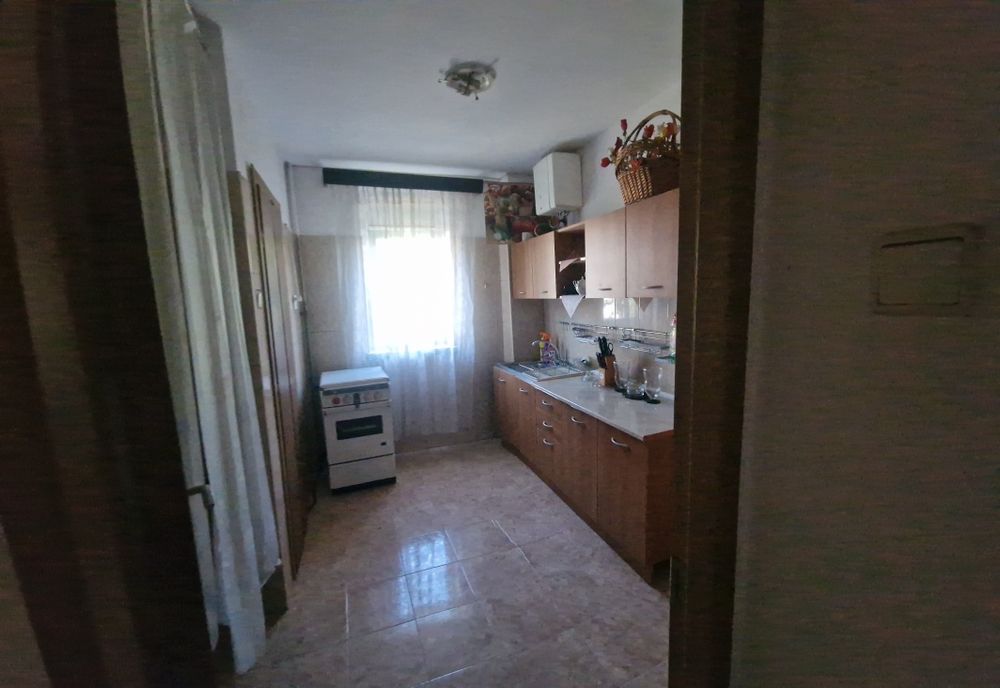 Apart.2 camere-45 mp, etaj 2 di 4, Bloc A2 (cărămidă),str. C.A Rosetti