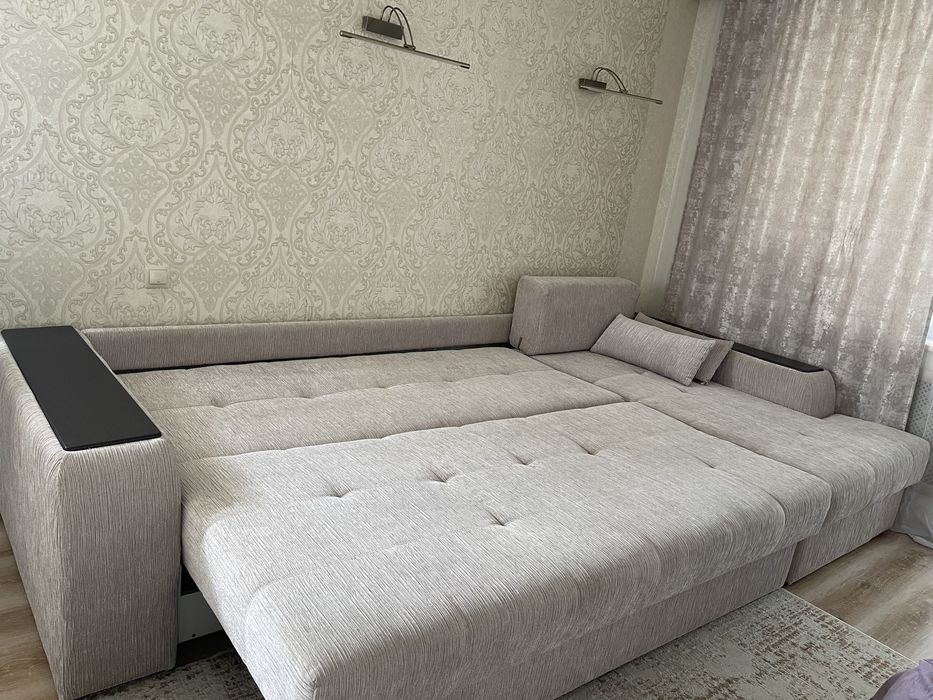 Продается Диван в отличном состоянии и качества