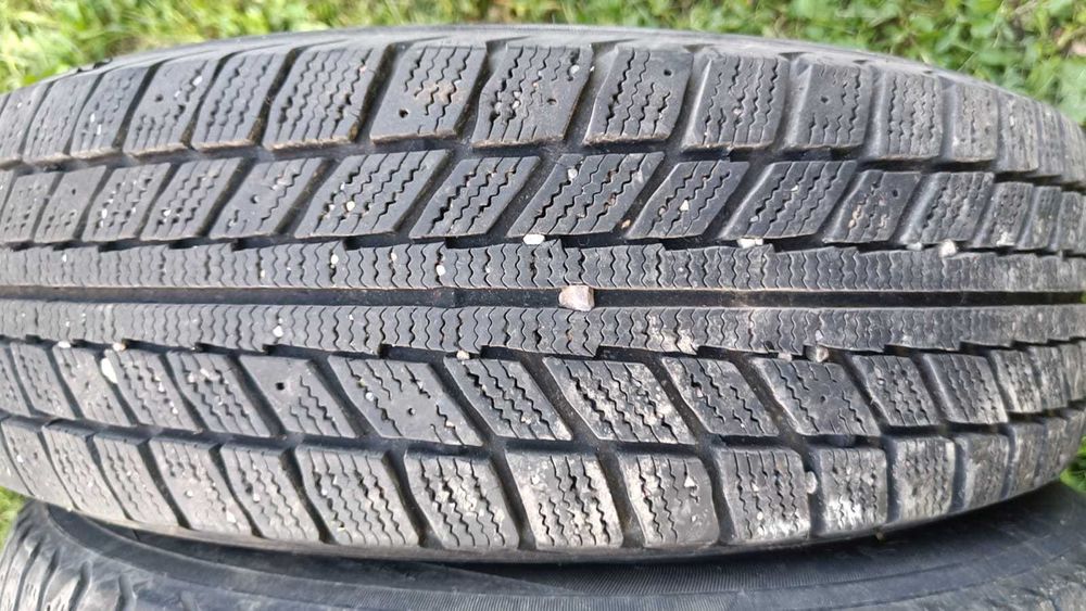 195/65R15 продам