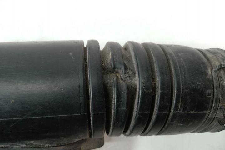 Tubulatura aer 1.4 tsi cze 04e129651c Skoda Fabia 3 seria