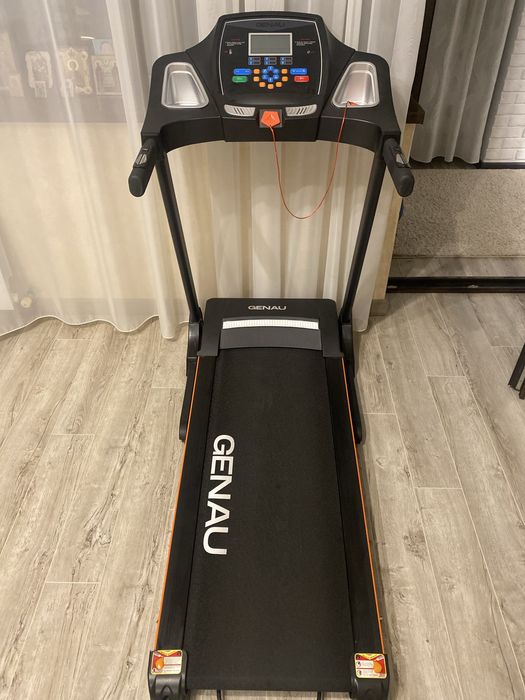 Беговая дорожка Genau TR50
