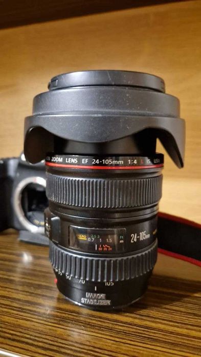 Фотоаппарат Canon "зеркалка"