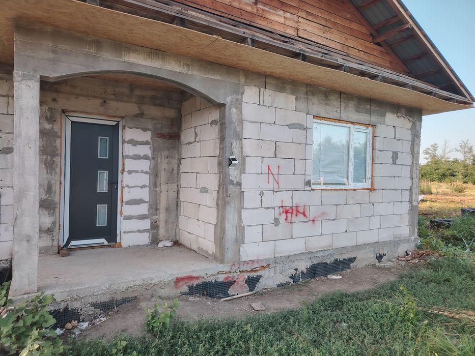 Casa de vanzare 28000 €