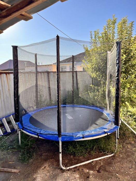 Продается каркасный батут