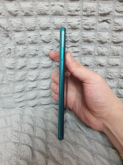 Srochna sotiladi Xiaomi Redmi Note 9 Pro 6/64Gb Orginal igravoy