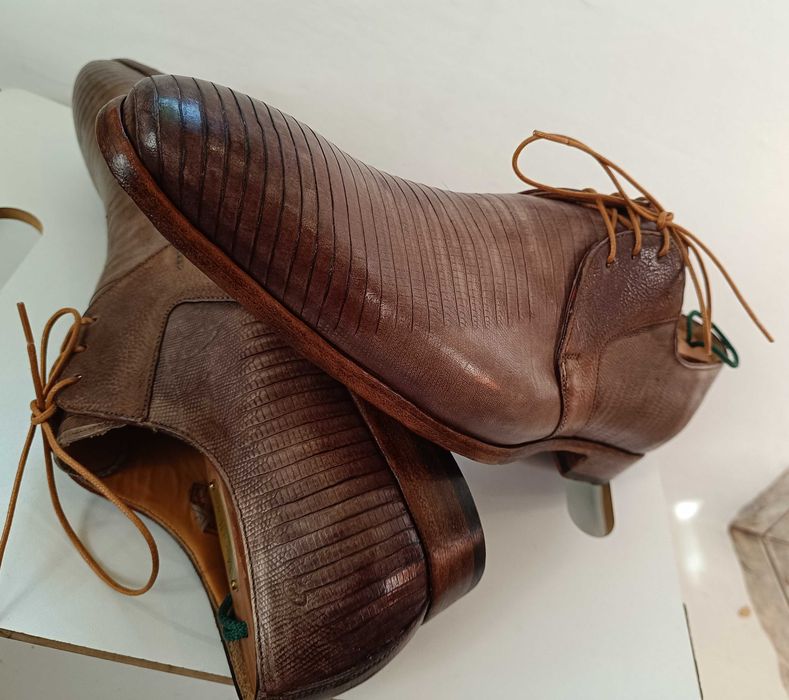 Pantofi de lux 44.5 45 45.5 de lux GREVE NOI lucrati manual piele embo