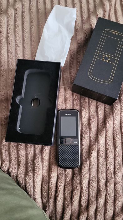 Продам нокиа 8800