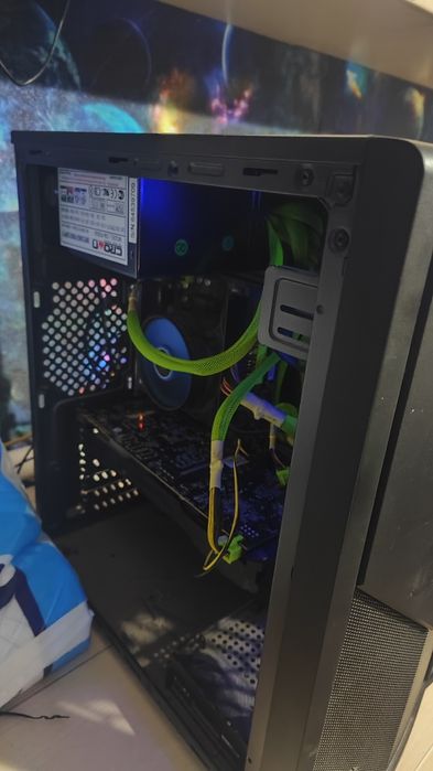 Продам средний игровой пк