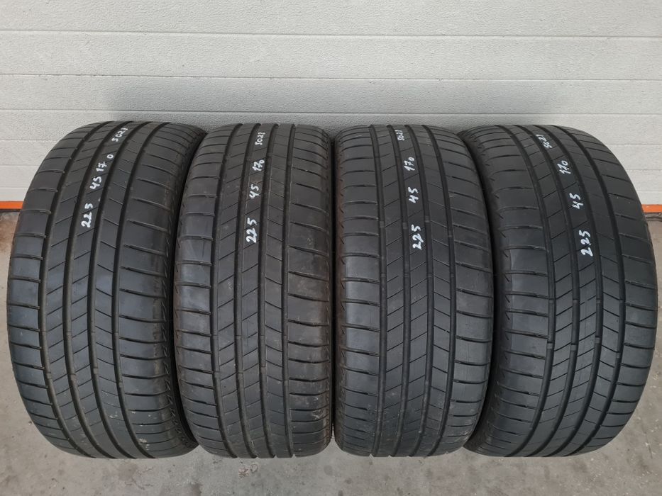 Летни гуми 4 броя BRIDGESTONE Turanza T005 225 45 R17 дот 5023
