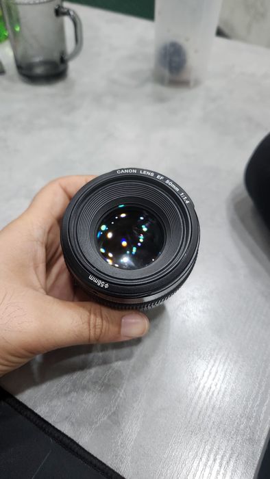 Obektiv Canon 50mm 1.4