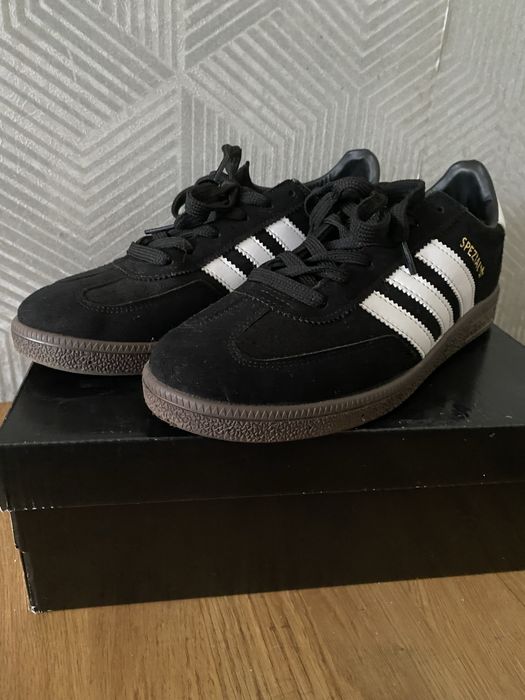 adidas spezial един път носени