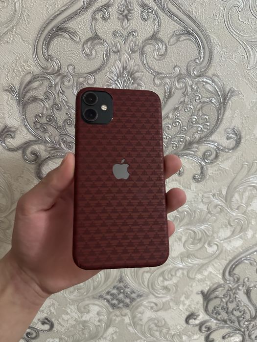 Iphone 11 sotiladi