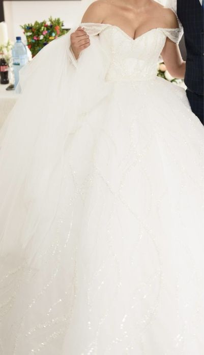 Rochie mireasa printesa la comanda