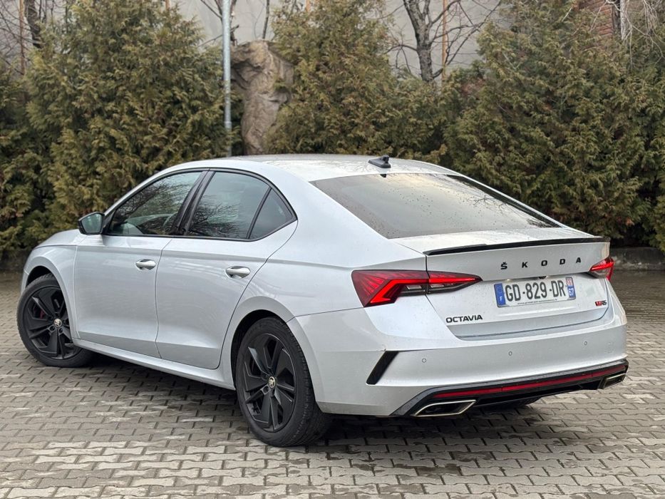 Skoda octavia rs 2.0 tdi 200cp model 2022