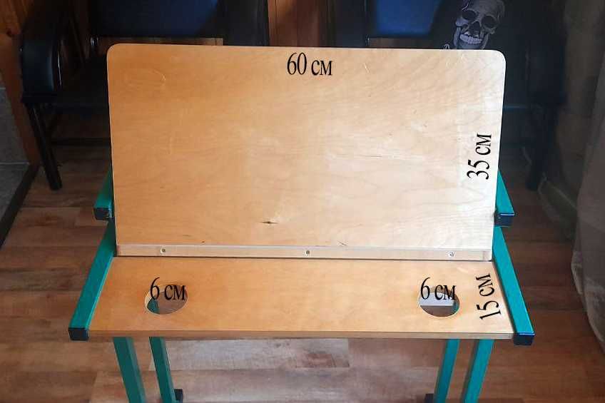 Ученическая парта для школьников в дом