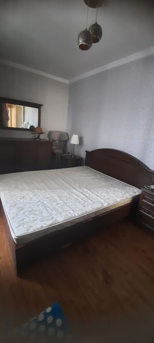 Продам спальный гарнитур