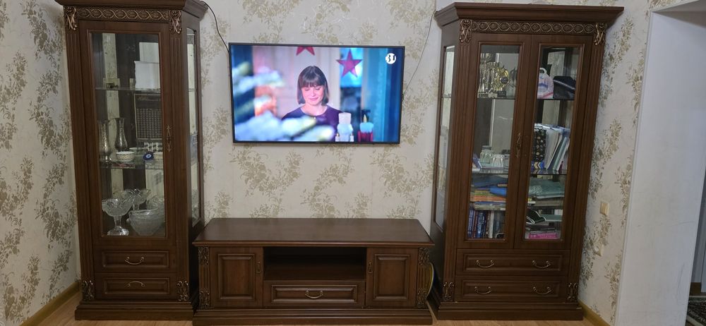 Продам сервант в хорошем состоянии