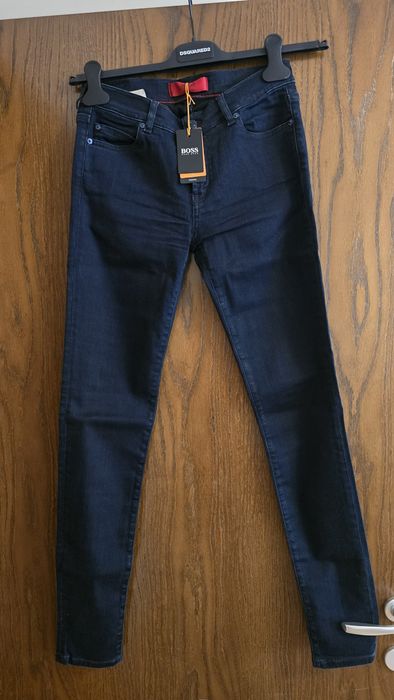 Дънки boss, elisabetta franchi, maje