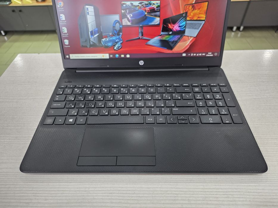 Ноутбук HP (8 Gb DDR4, 256 Gb SSD)