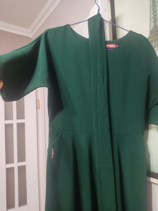 Продам платье вечернее