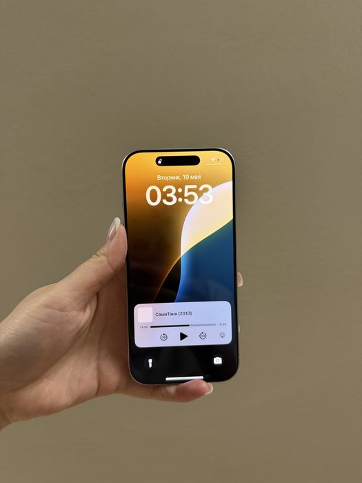 Iphone 16 pro, 512 gb, емкость 89%