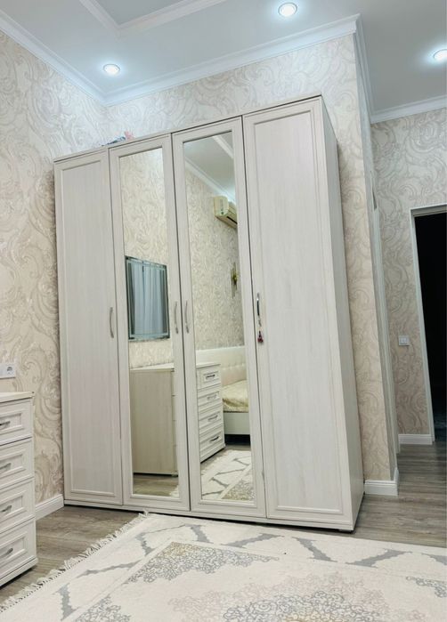 Шкаф,диван, комод сатылады