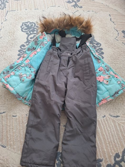 Зимний комбинезон на девочку