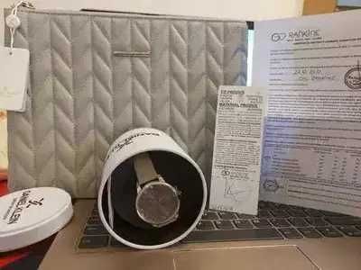 Plic supradimensionat GRI,din piele ecologică, Ceas Daniel Klein